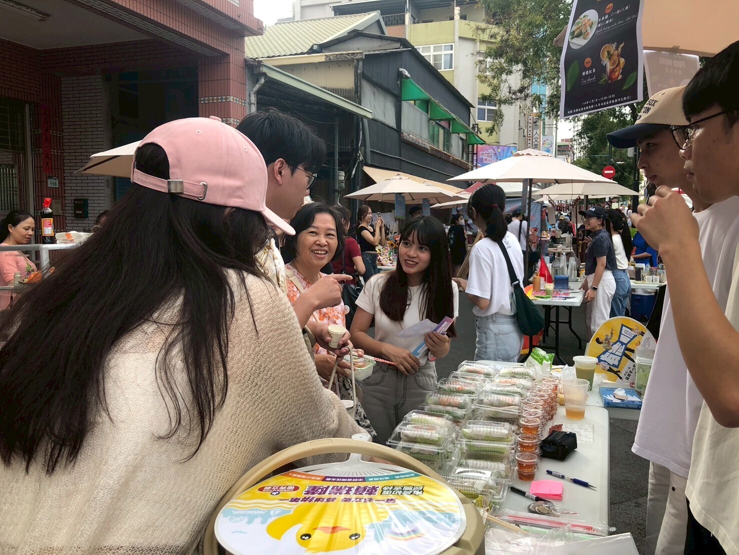 NUK Faculty and Students Never Absent from the "Southern Culture Carnival," Showcasing International Education Achievements. 014Image
