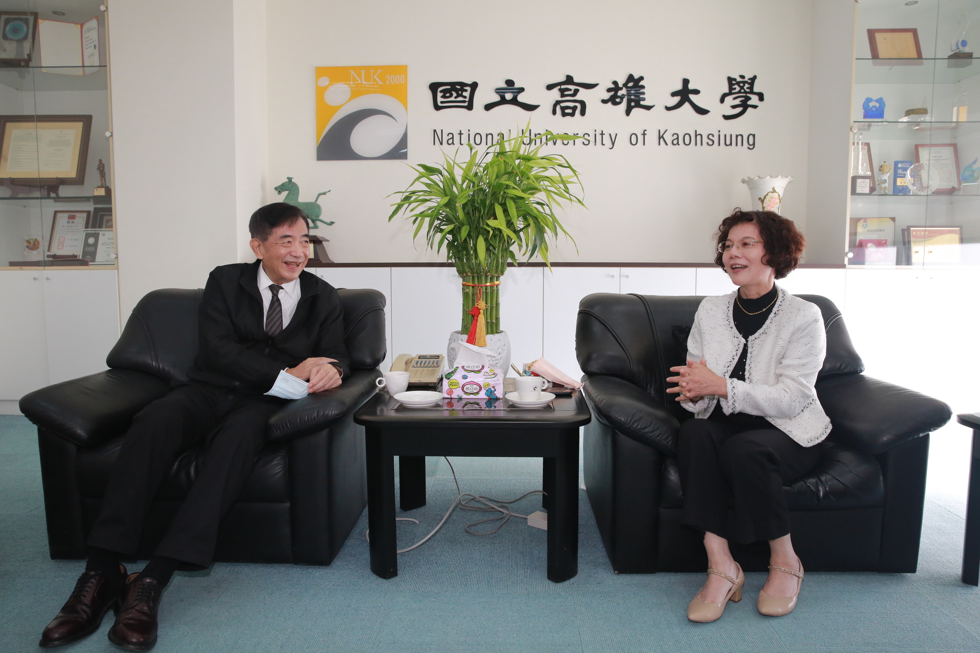 高雄大學、中華郵政雙方交流01