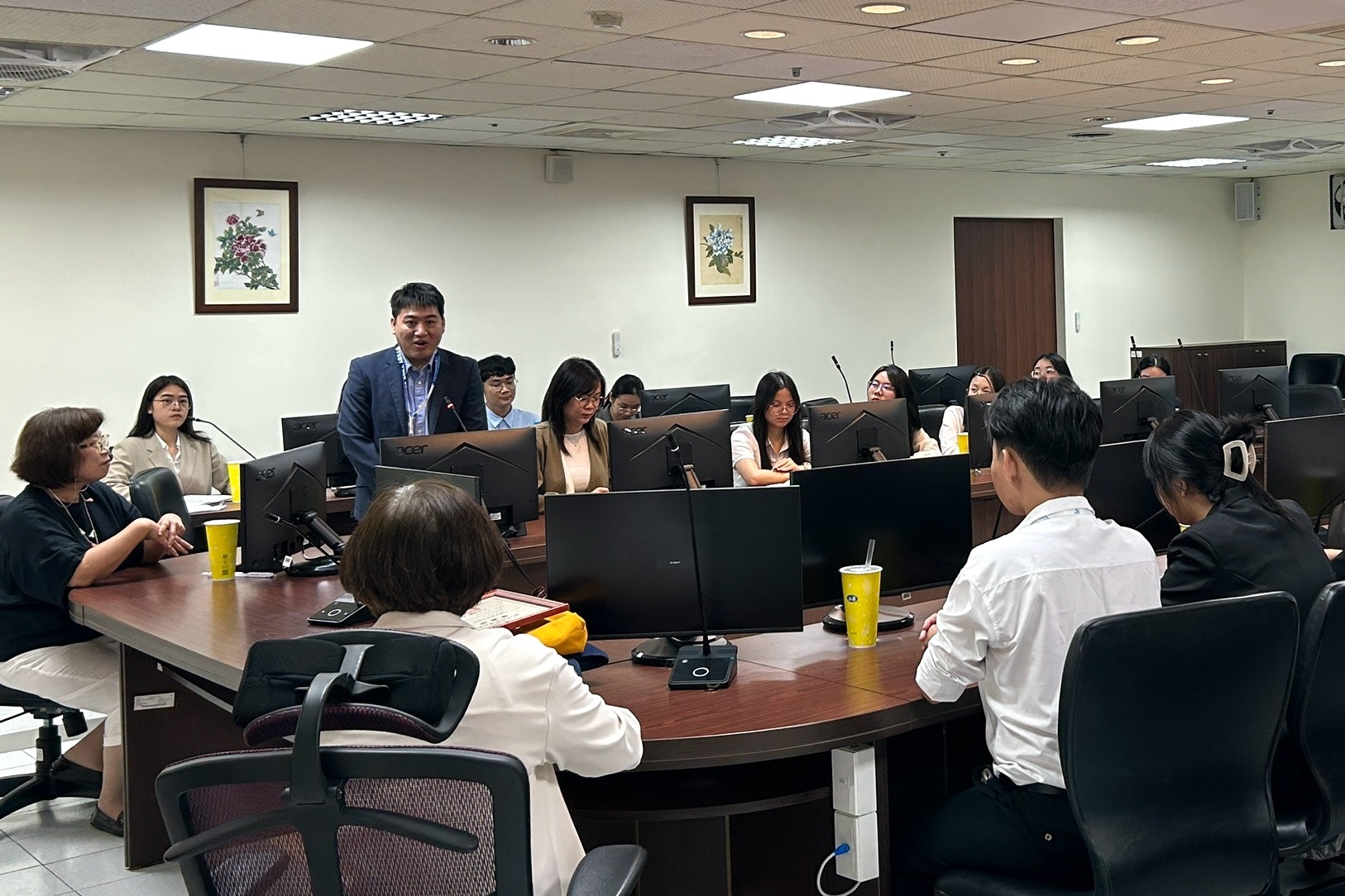 國立高雄大學攜手姊妹校越南胡志明市法律大學舉辦「115年度國際法律領導人才培訓營」012