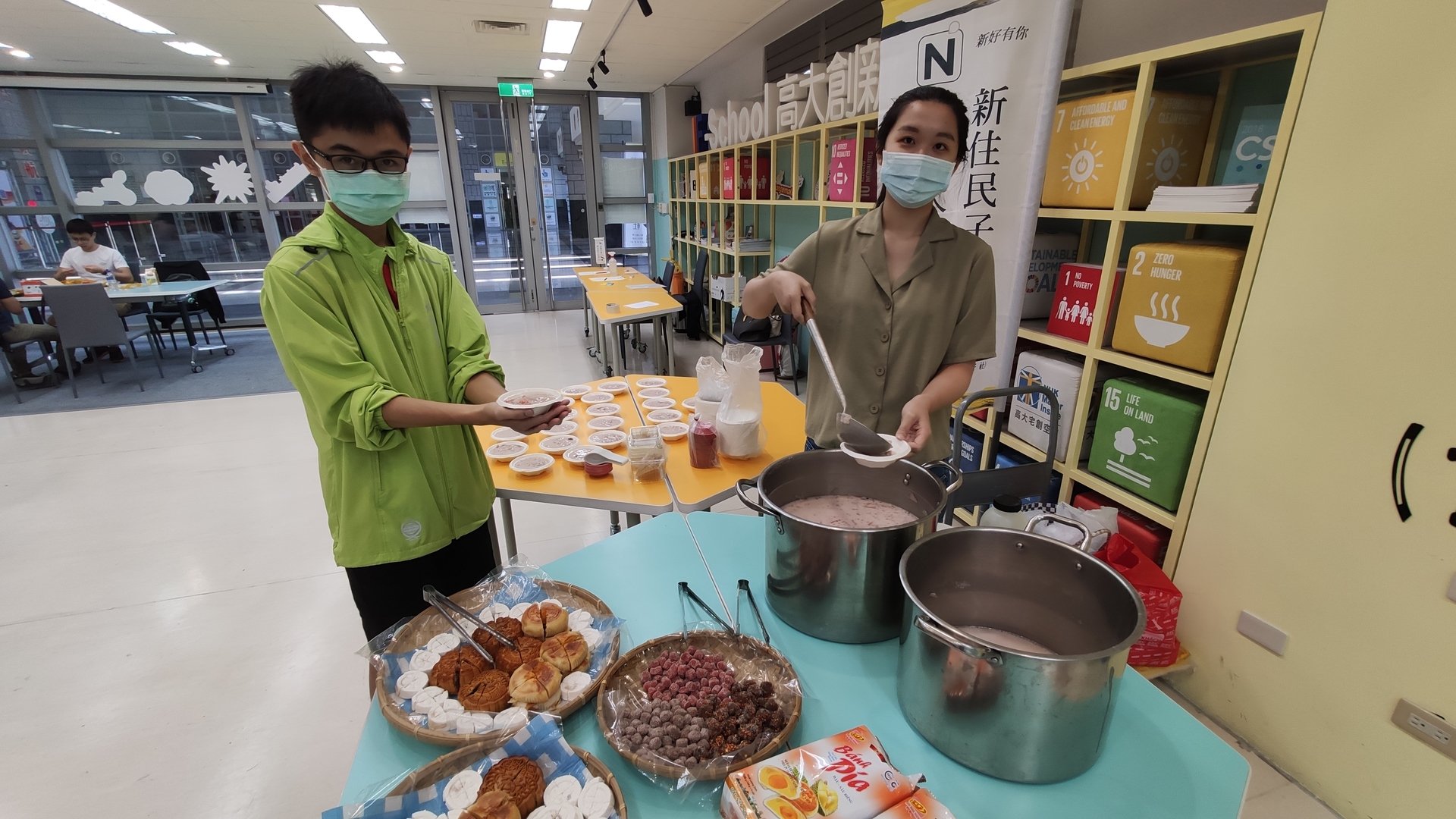 活動準備越南風味湯圓、月餅