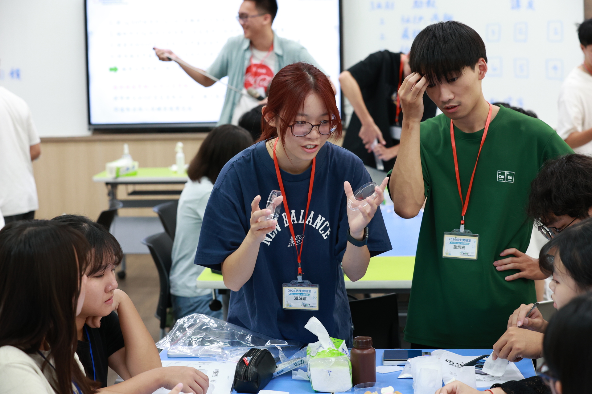 高雄大學仿生實驗營 帶高中生探索綠色科技006