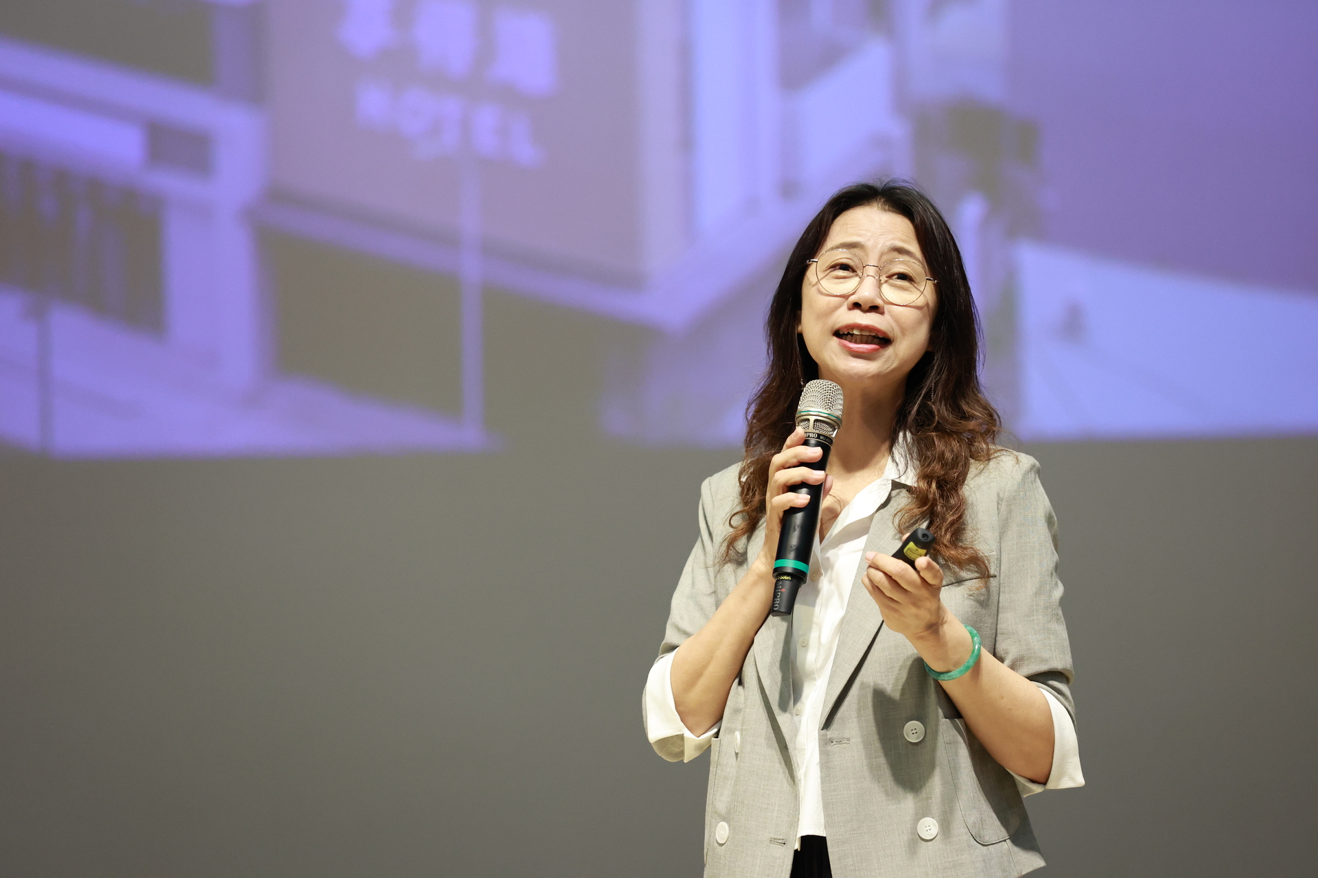 高雄大學《卓越講座》邀請星享道酒店集團董事長劉敏瑛專題演講009