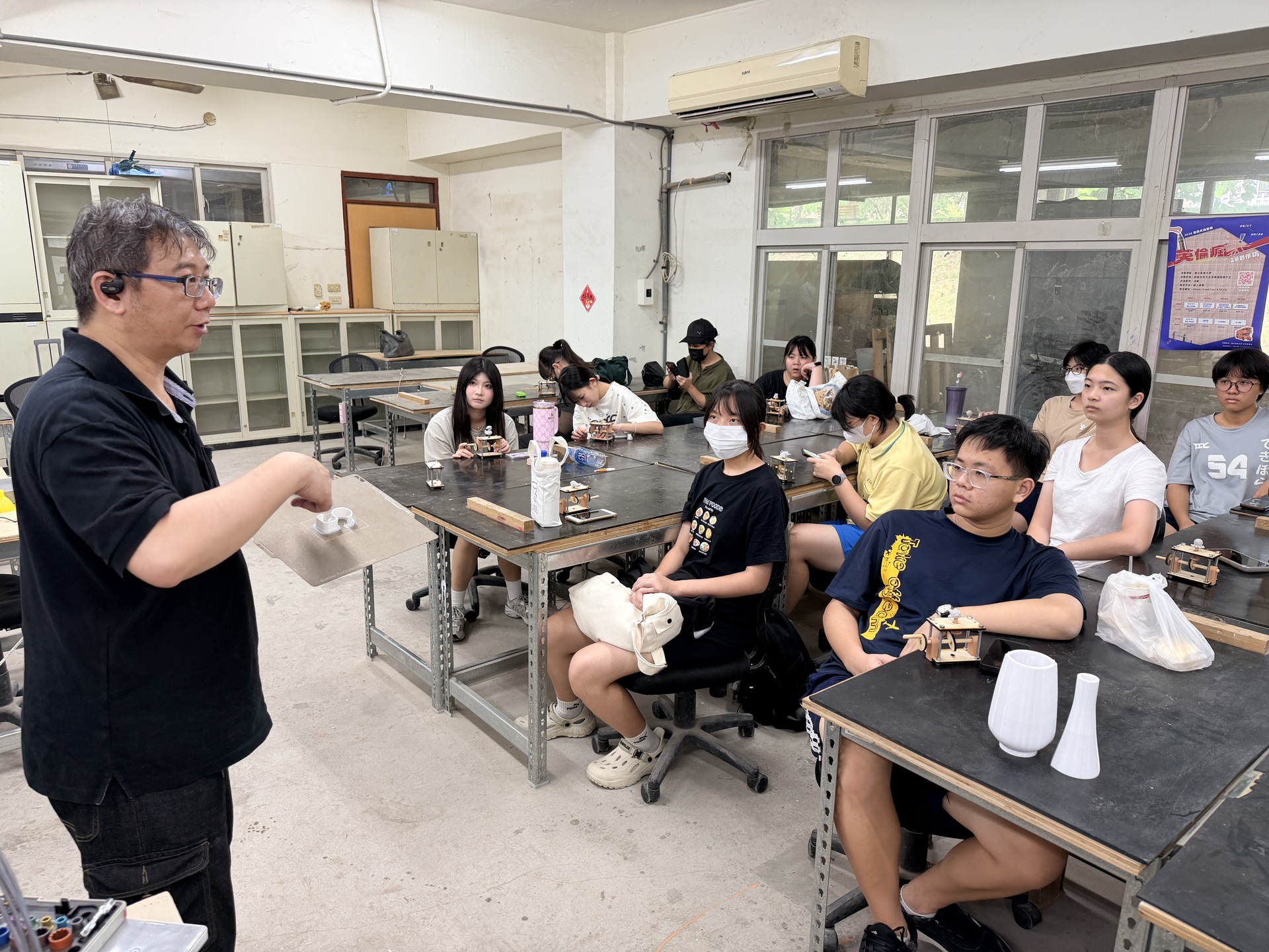 學務處「來高大過暑假－英倫瘋×工藝創作坊」帶領高中生感受大學跨域學習多元樣貌010
