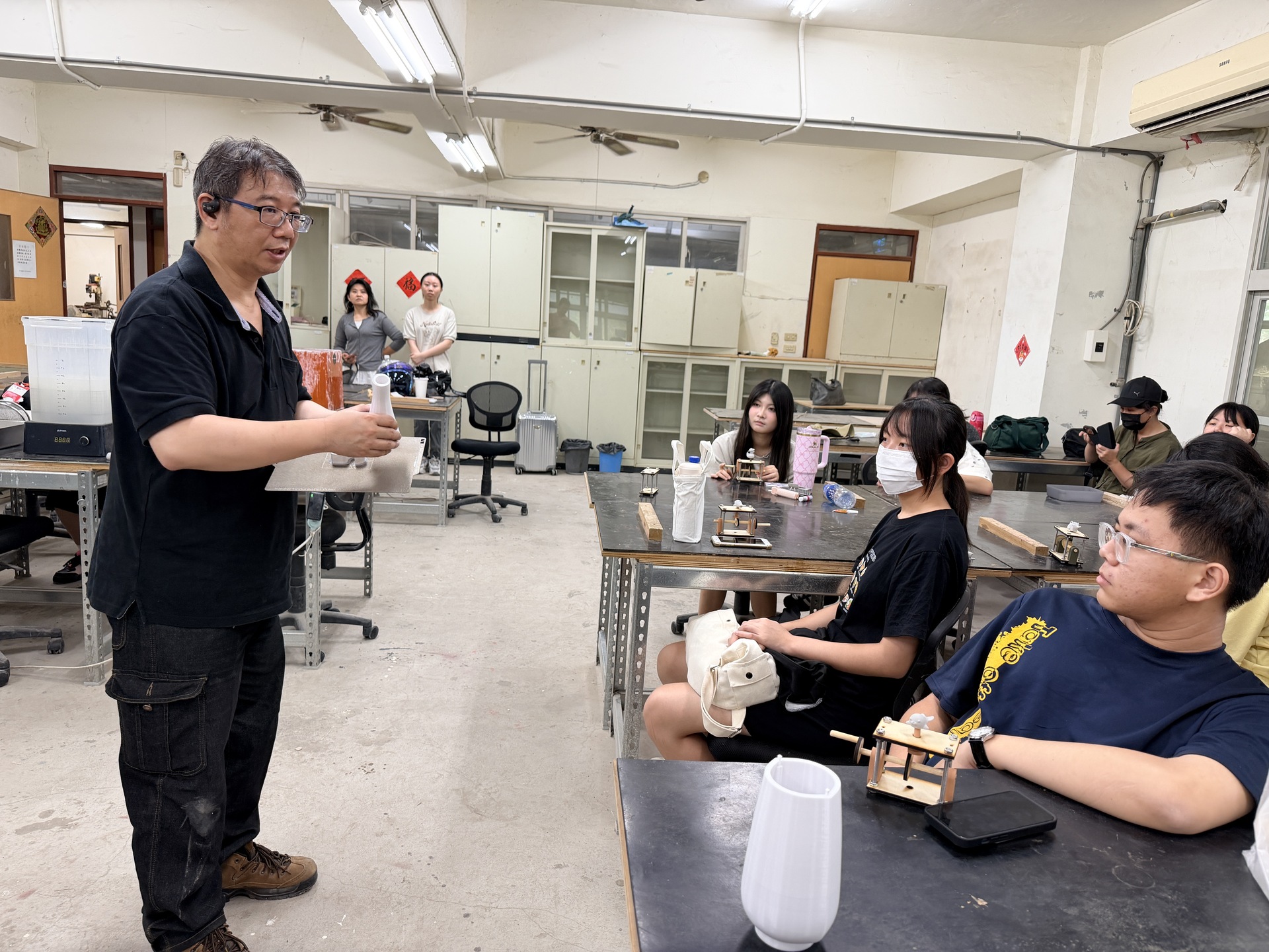 學務處「來高大過暑假－英倫瘋×工藝創作坊」帶領高中生感受大學跨域學習多元樣貌011
