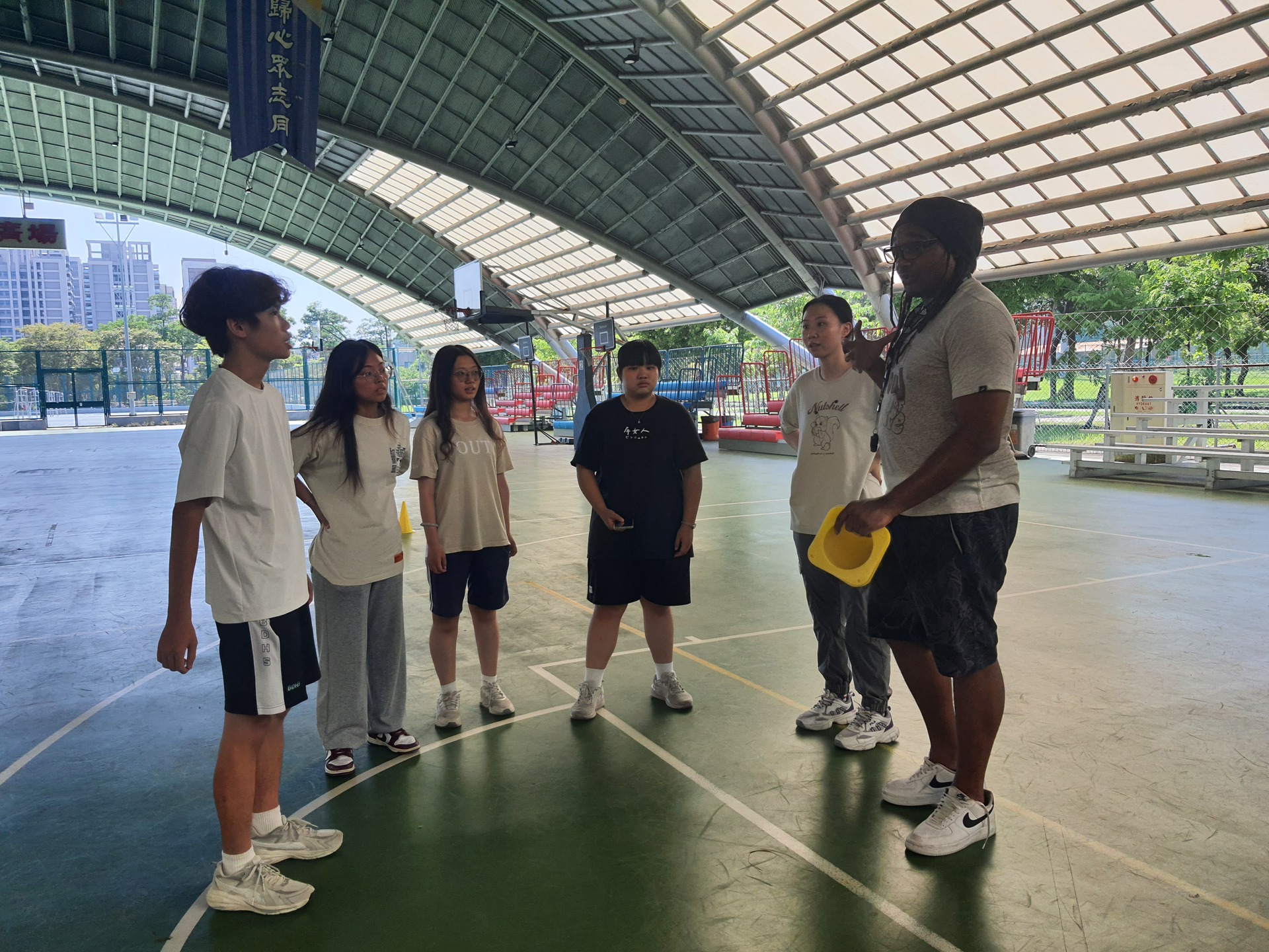 學務處「來高大過暑假－英倫瘋×工藝創作坊」帶領高中生感受大學跨域學習多元樣貌019