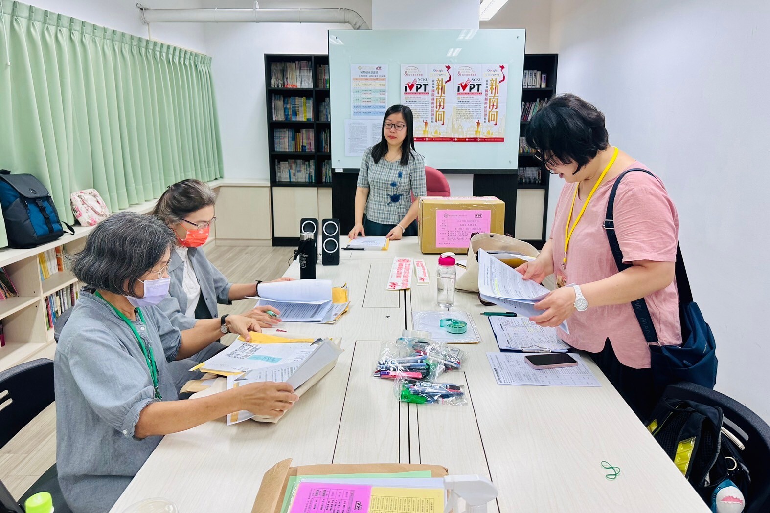 國立高雄大學越南研究中心與國立成功大學越南研究中心於113年5月4日攜手合辦 2024年春季iVPT國際越南語認證 010圖片