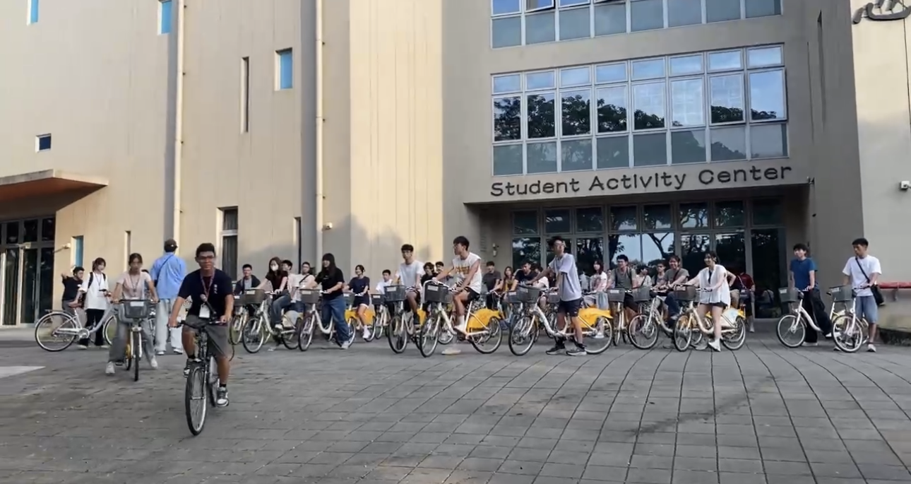 引導員陪伴領騎 「大學入門」帶新生啟程探索高大校園005
