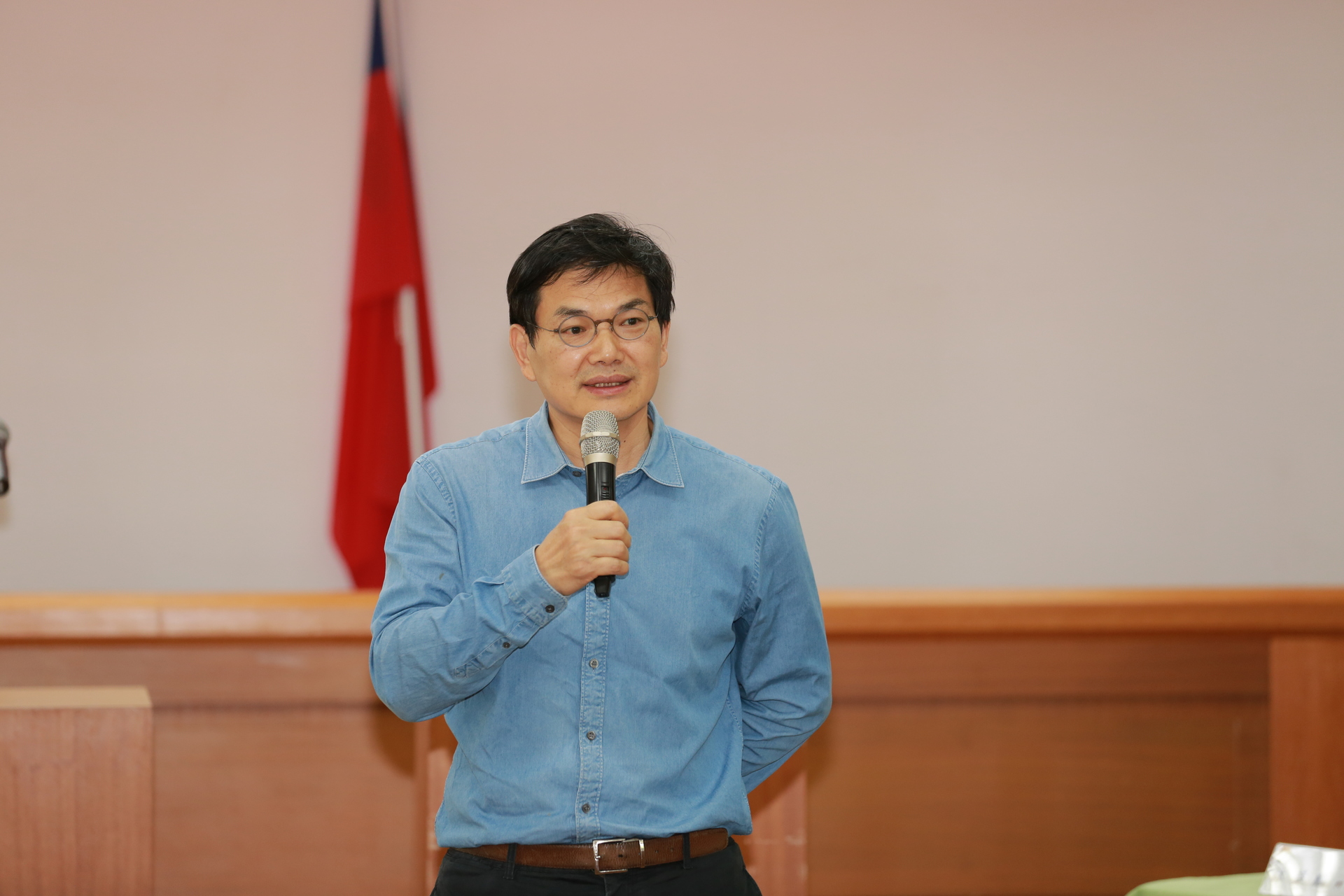 評審、高雄市議員吳益政致詞圖片