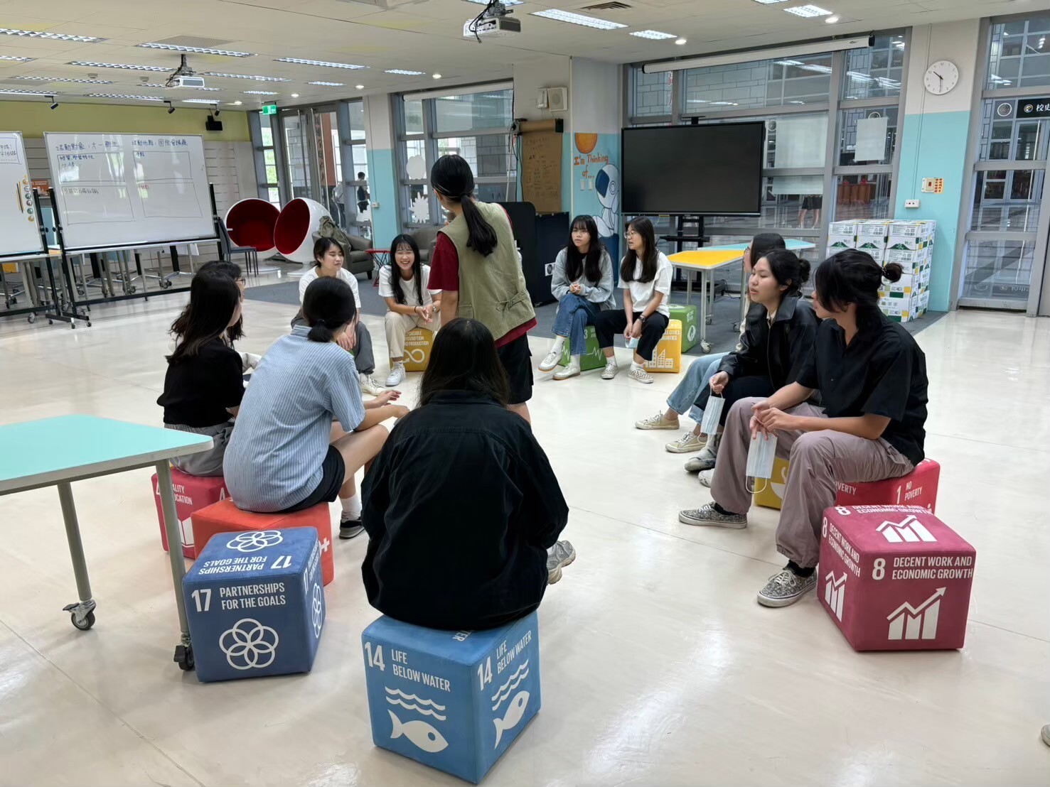 教發中心招募「新生引導員」005