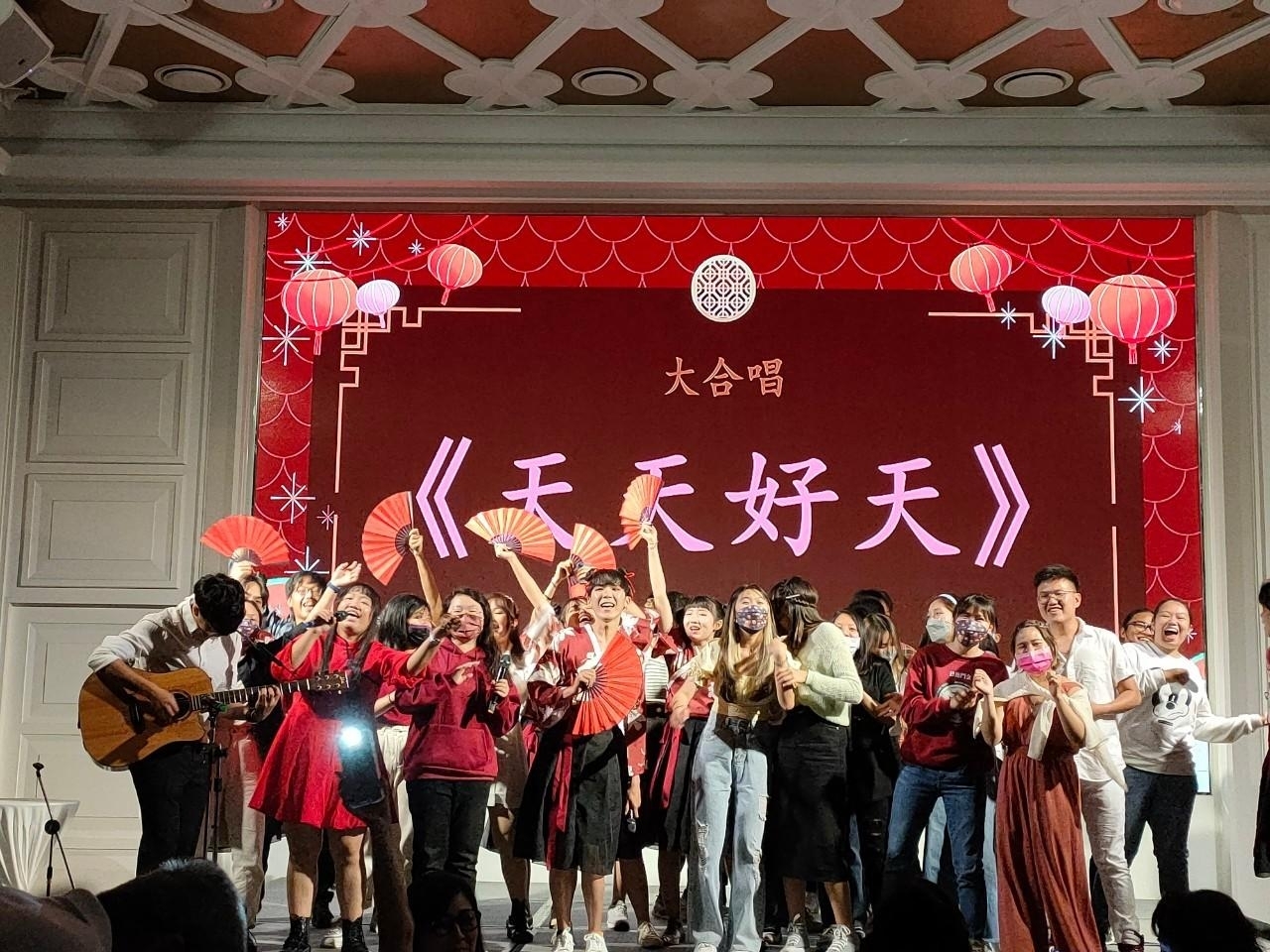 境外生表演02