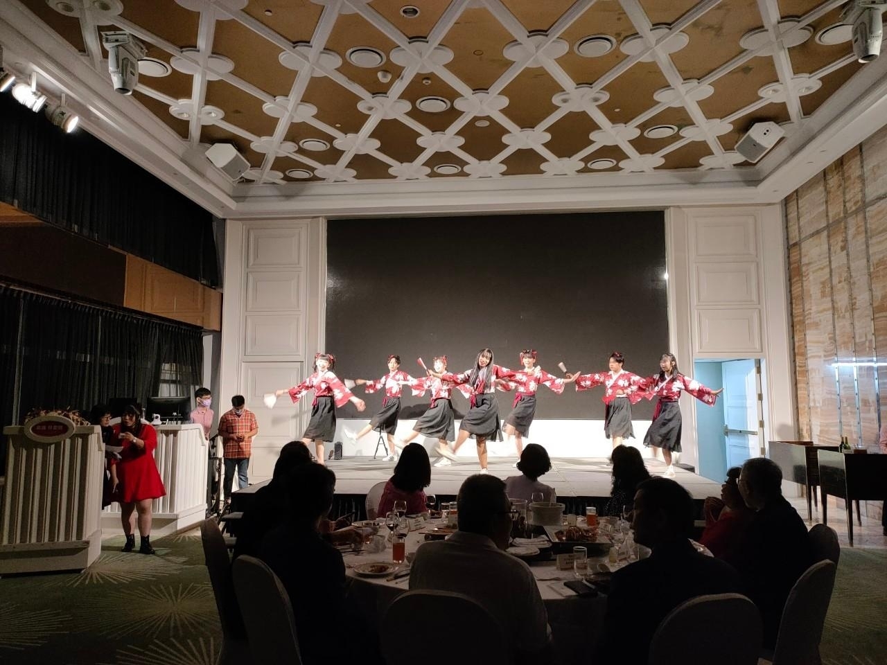 境外生表演03