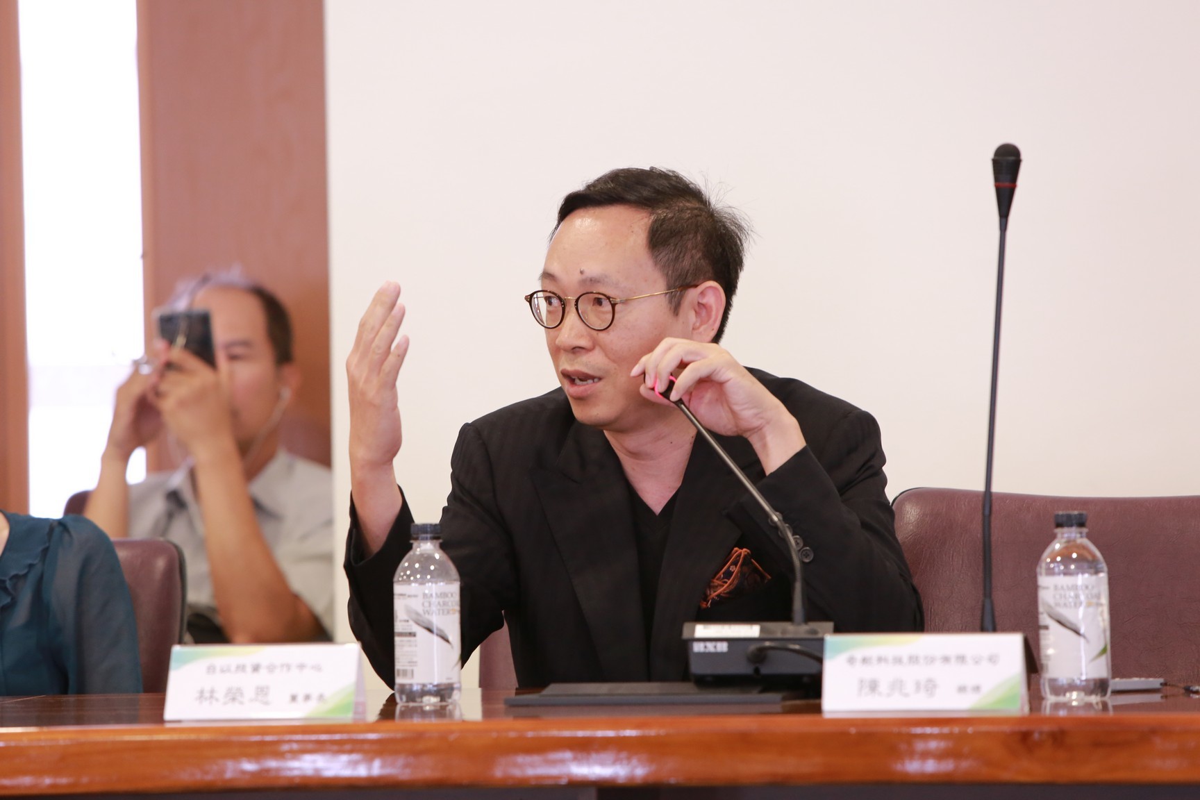 圖片說明