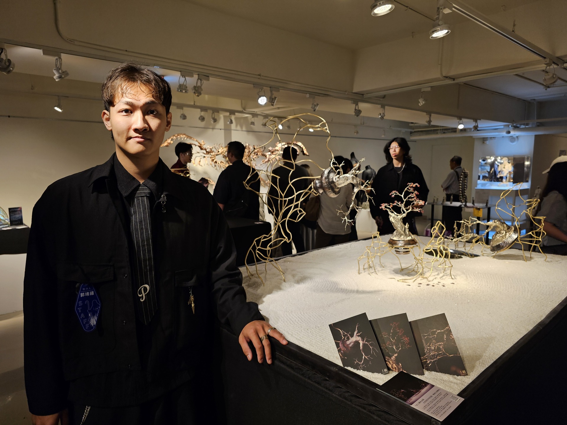 藝創系115級畢業成果展即日起至12日於高雄市文化中心至真堂三館展出017