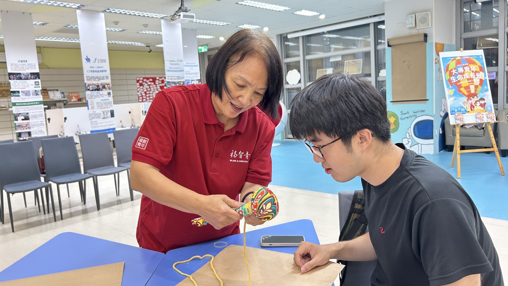 高雄大學攜手福智基金會舉辦母親節手作活動009