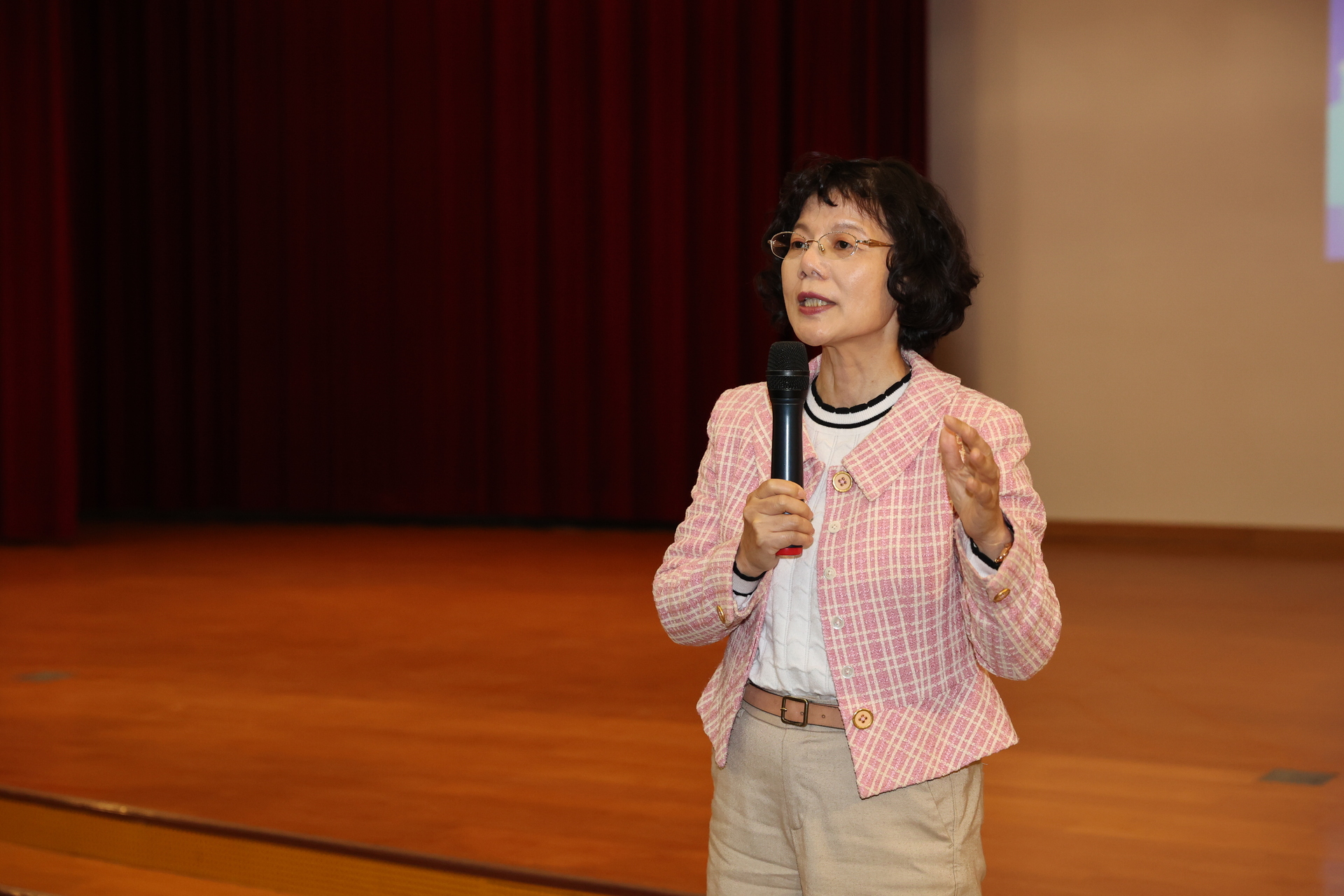 高雄大學校長陳月端開場01圖片