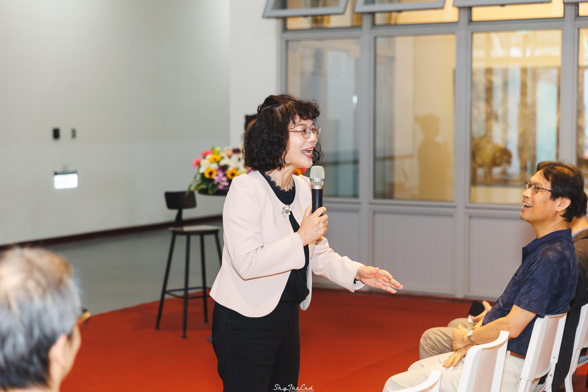高雄大學校長陳月端為《莘莘如是-蔡獻友個展》開幕致詞