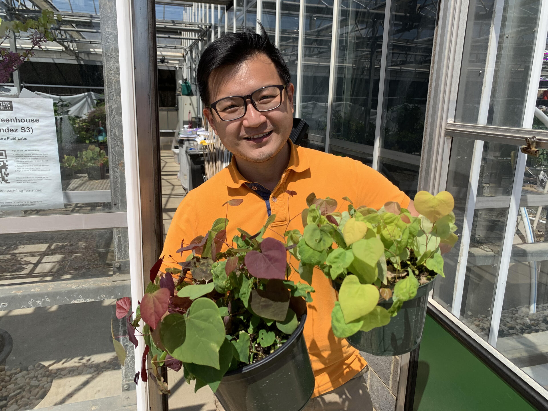 第5屆傑出校友、北卡羅萊納州立大學助理教授陳玄鼓勵學弟妹,找到興趣加以專精 勇敢決定人生。【陳玄提供】圖片