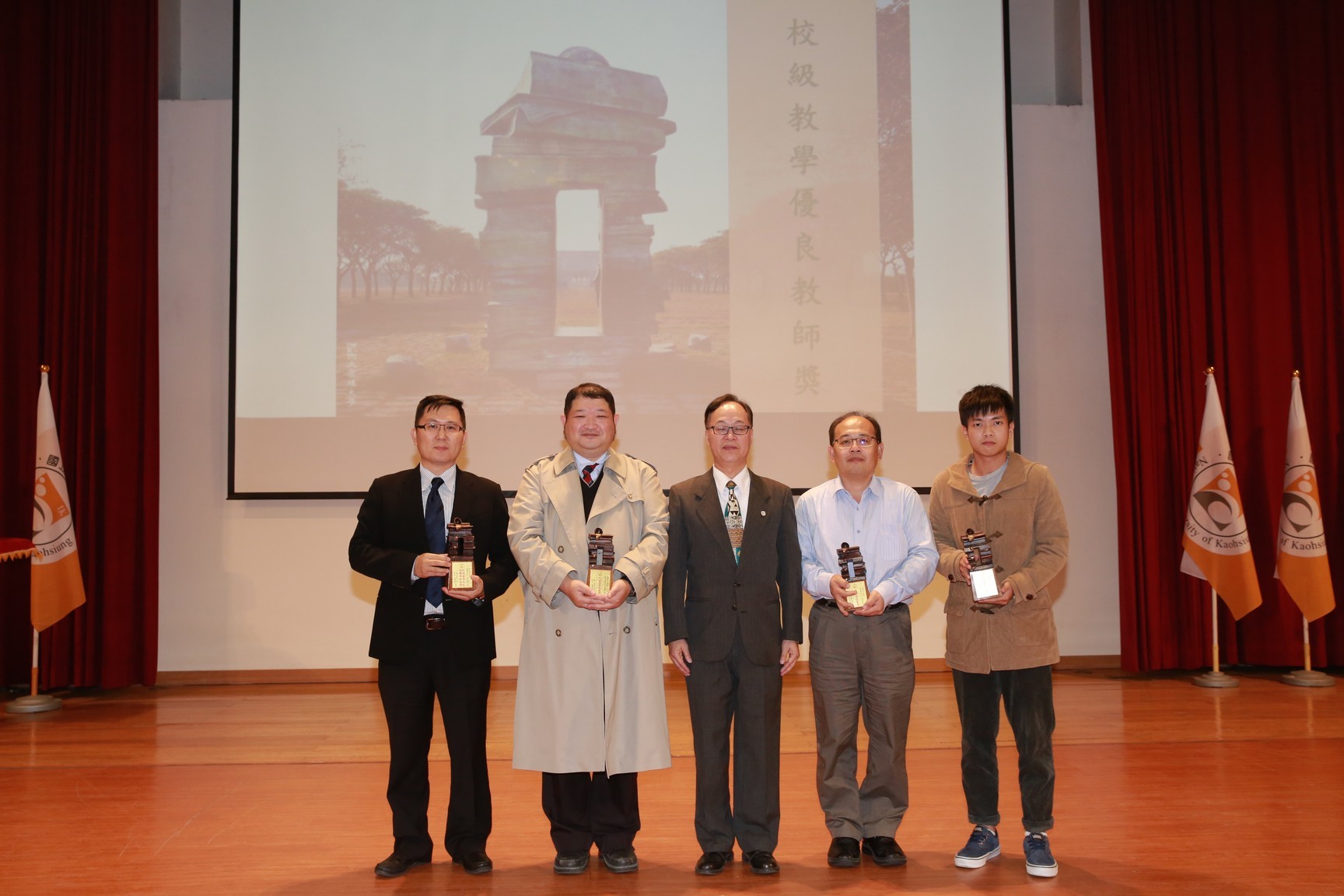 圖片說明