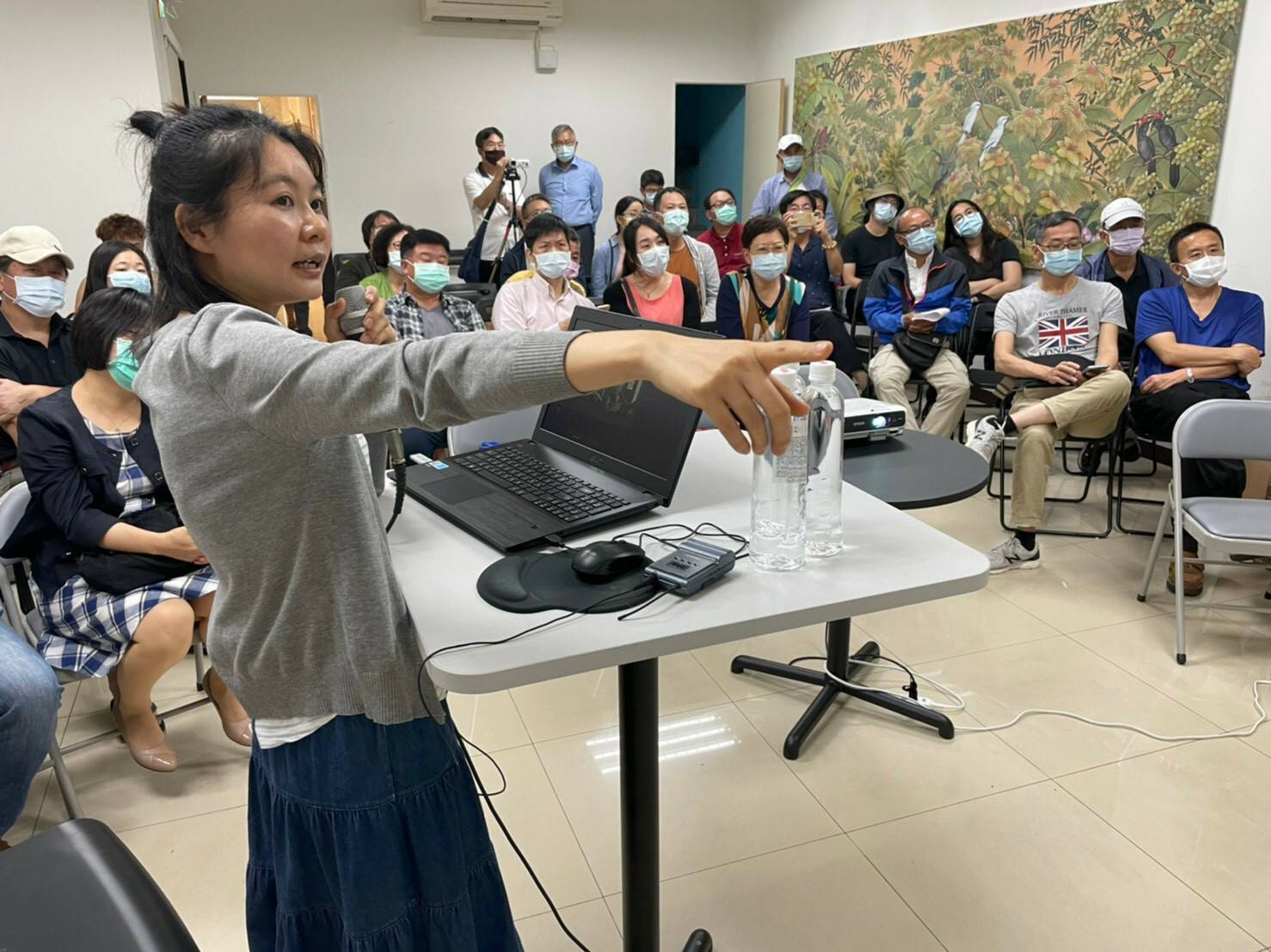 「逐鄉．築鄉：滇緬眷村安置空間文化體驗營、滇緬眷村的歷史記憶與安置空間文化」主題講座