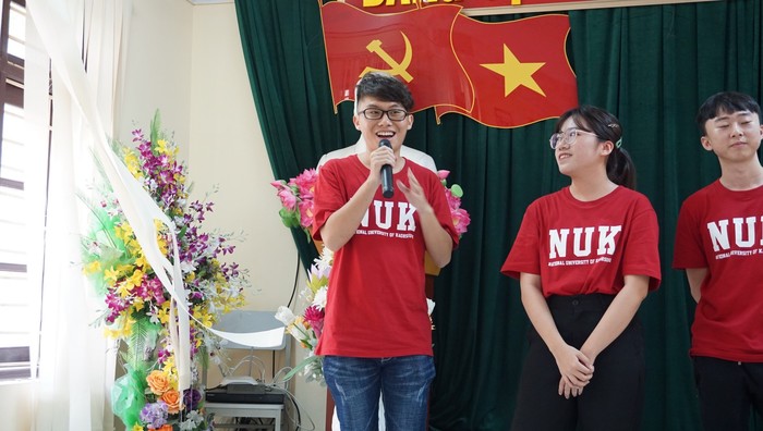 南向新助力 新二代學生 赴越與高中生交流 推廣台灣高教