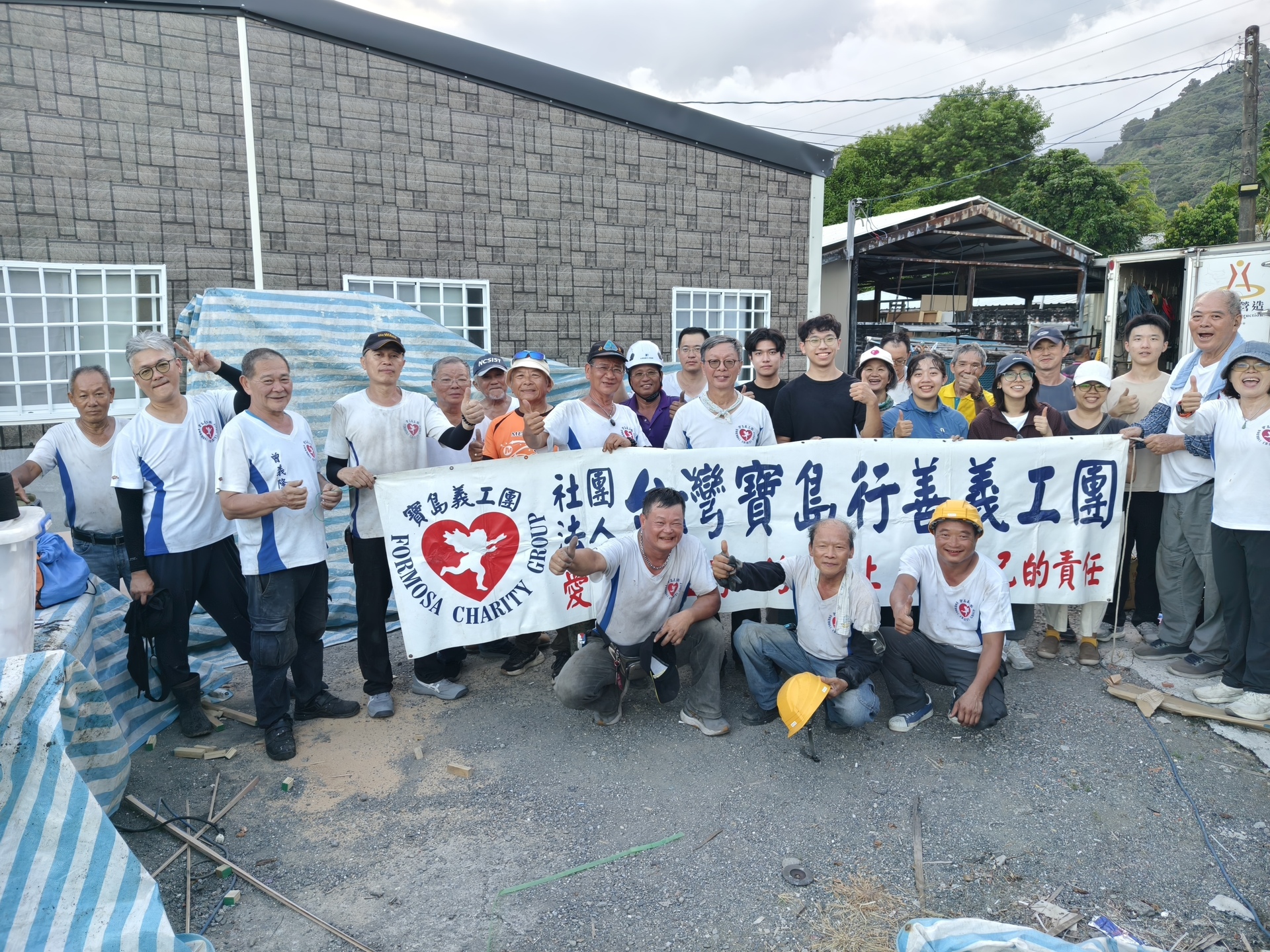 《服務學習》陳致仁師生走進臺東弱勢家庭協助修繕房舍004