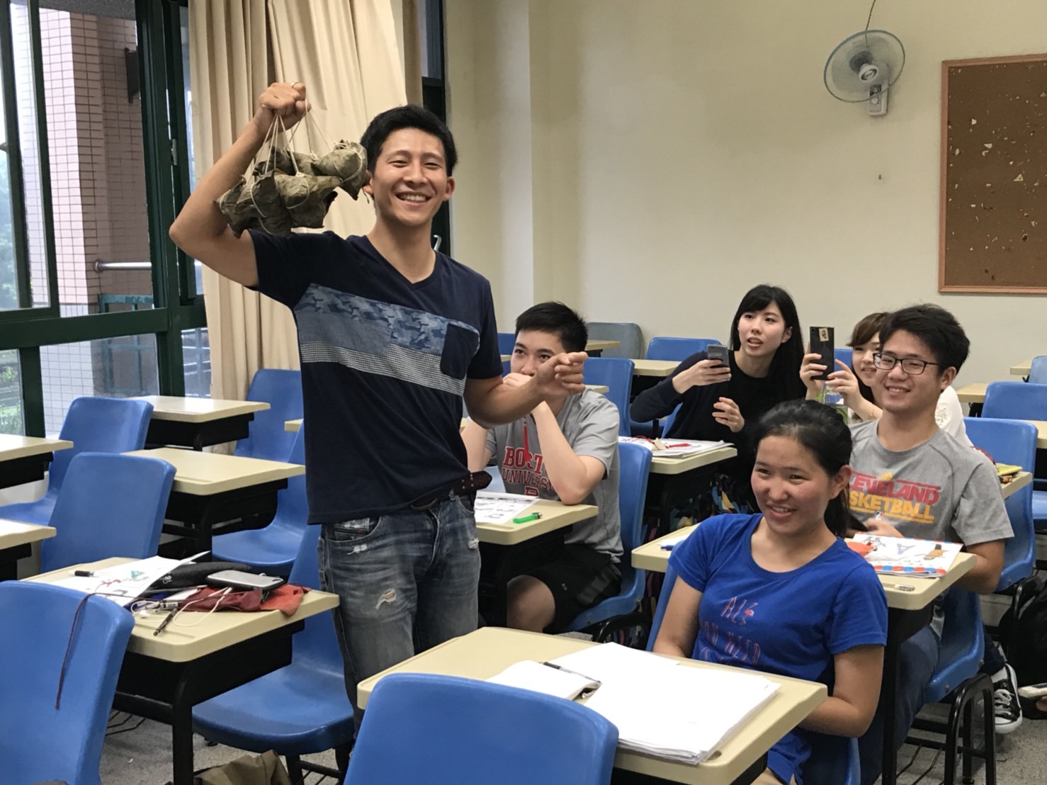 Fast Flash in Dragon Boat FestivalImage