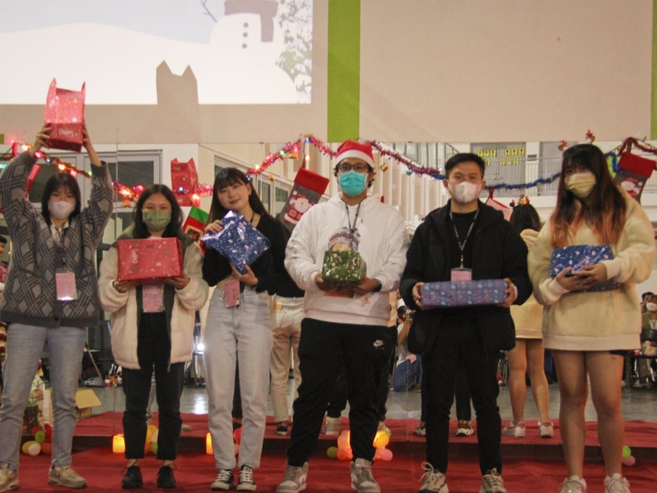 2022 Overseas Students Christmas Party –2
