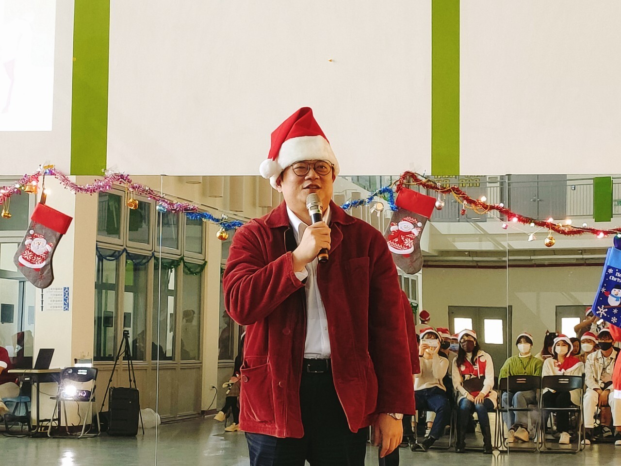 2022 Overseas Students Christmas Party –13