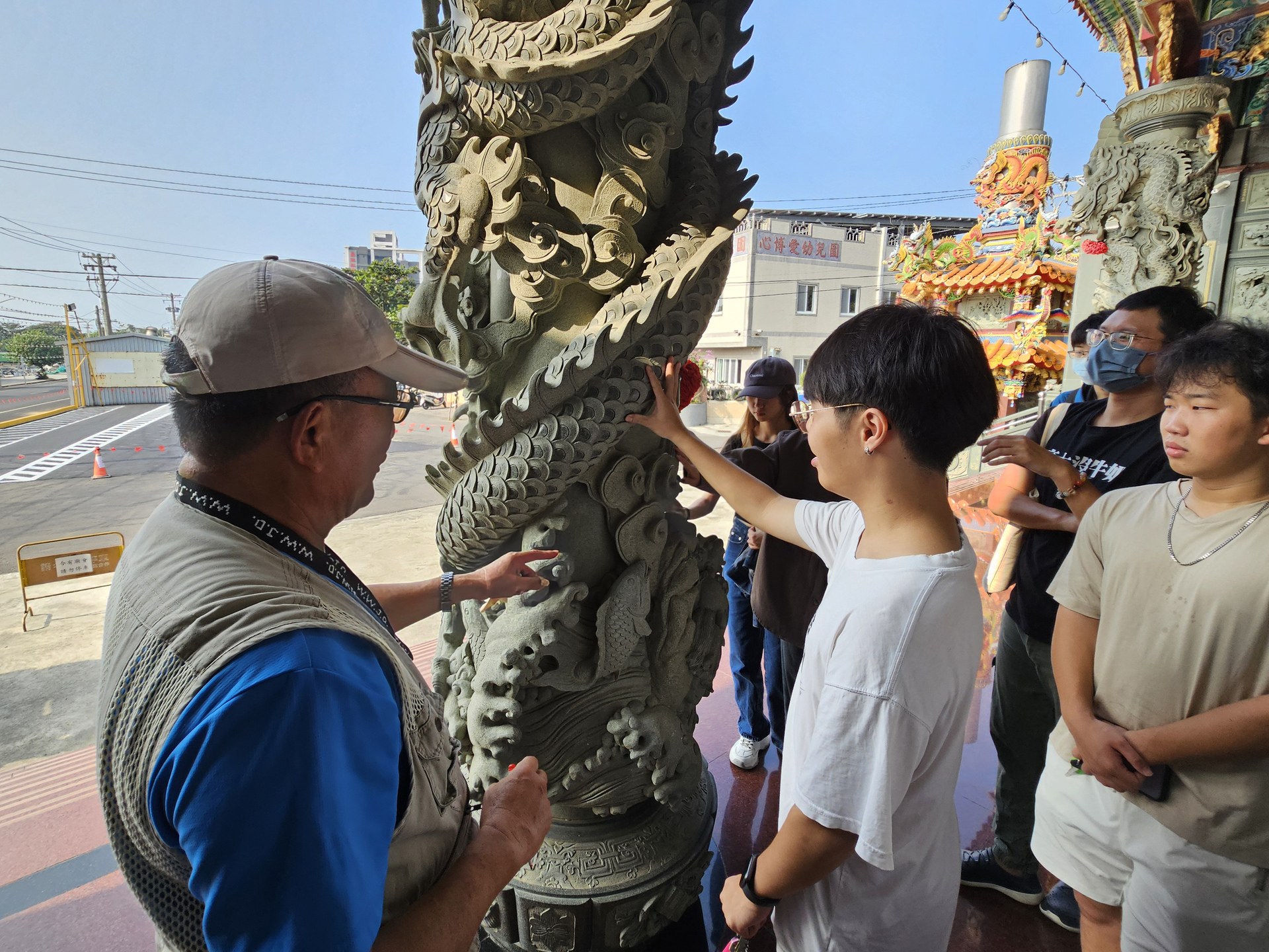 高大師生走讀蚵仔寮社區 永續在地實踐001