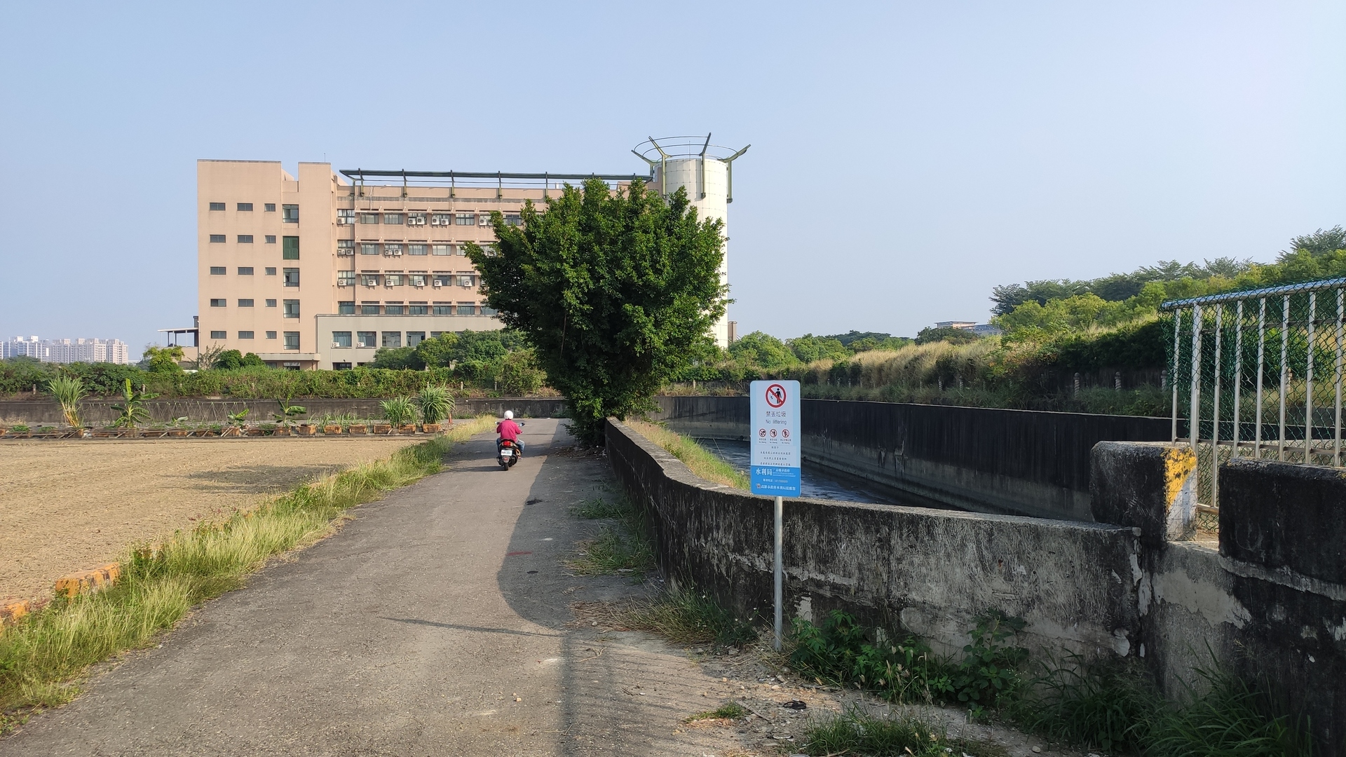 北側校外道路 _3